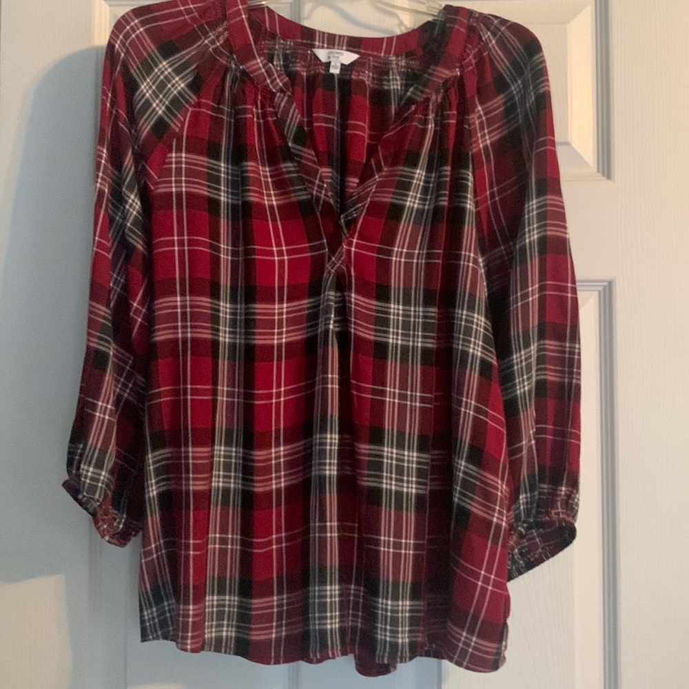 Crown & Ivy Top